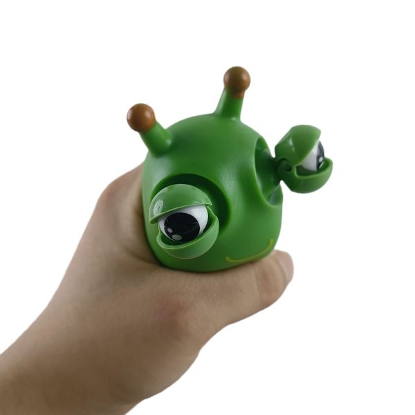 Pop-eyed green little worm， a decompression tool，relieve stress, squeeze for fun，squeeze to vent，anti-drowsy driving safety toy