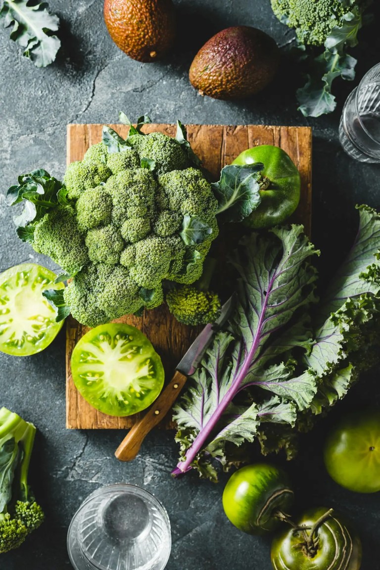 green-vegetables-and-fruits